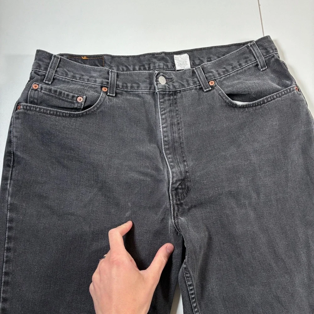 Levi's 550 Jeans 38x29 Black Faded Relaxed Tapered Denim Made in Canada‎ 40x30